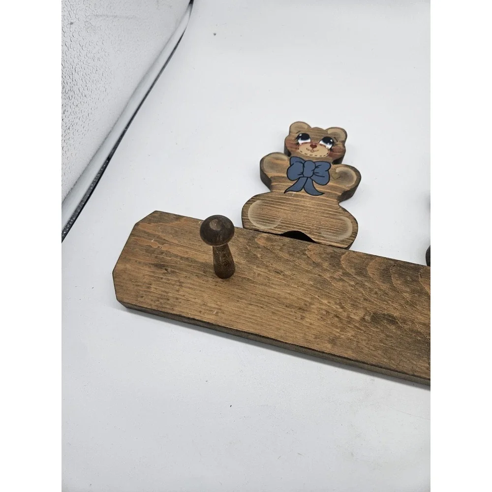 Vintage Wooden Cottagecore Handpainted Teddy Bear Wall Hook‎